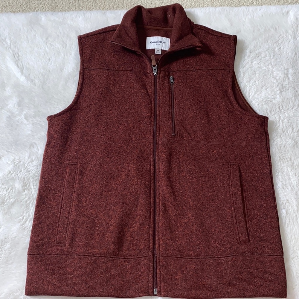 Goodfellow size medium vest!
